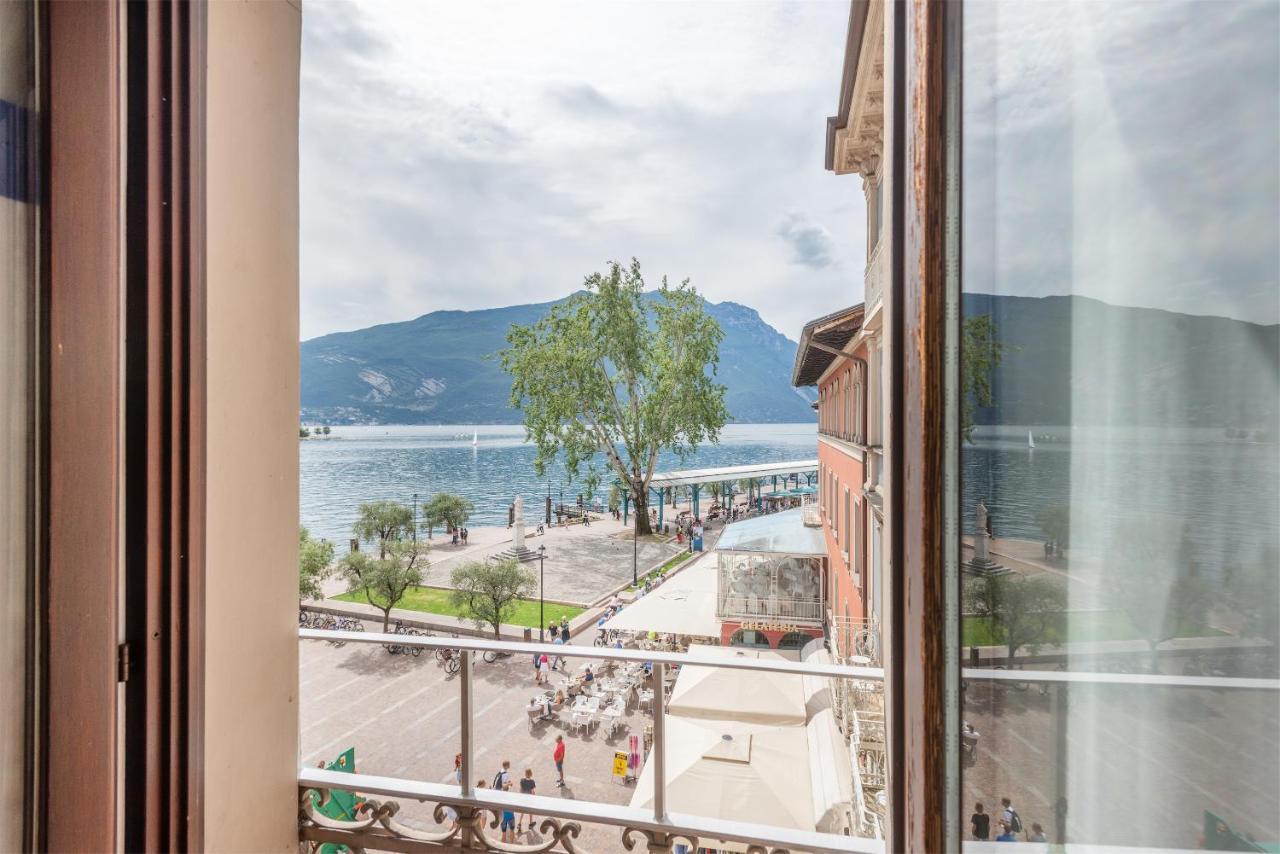Casa La Torre, The View On The Lake Riva del Garda Exteriér fotografie