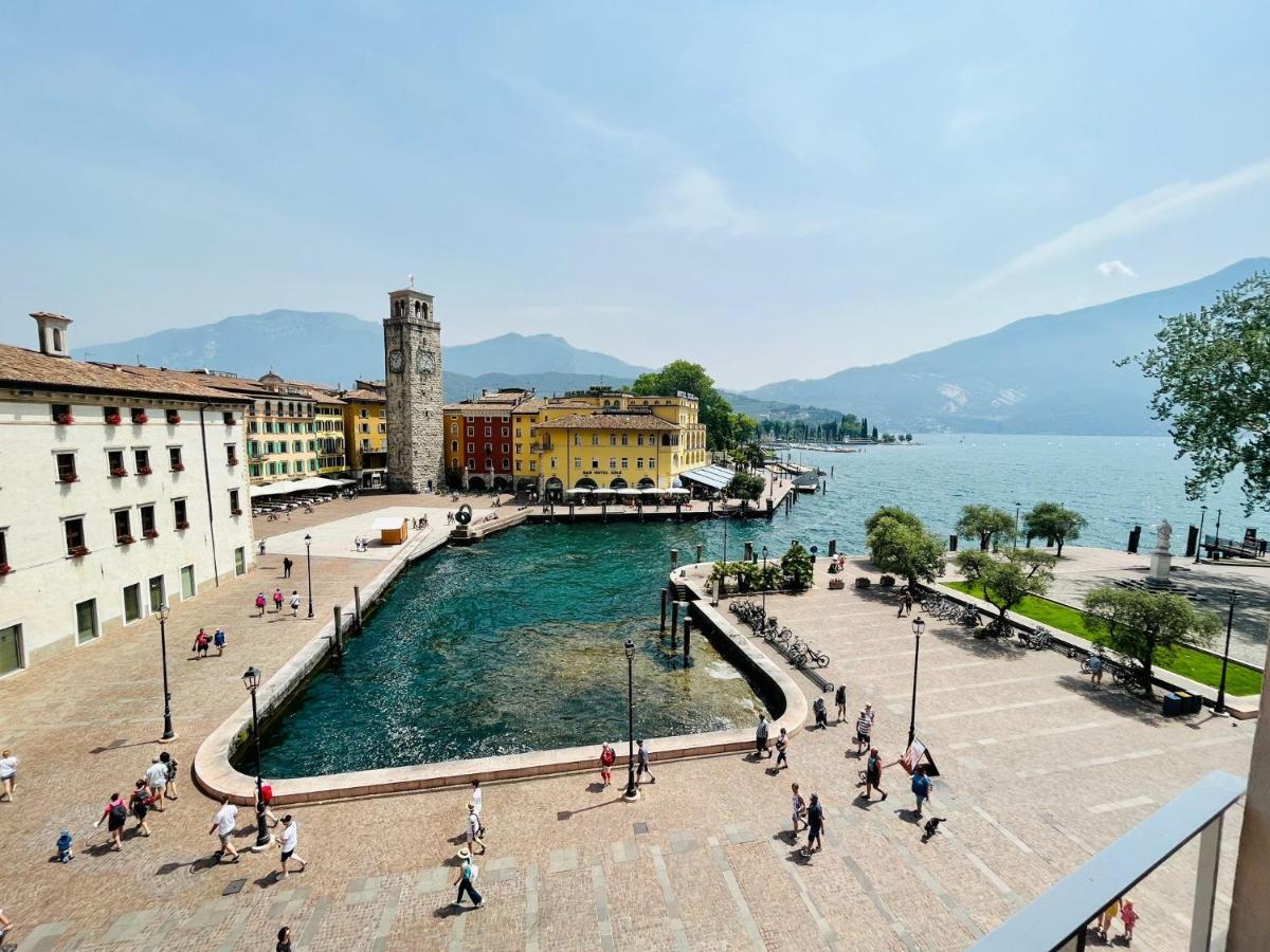 Casa La Torre, The View On The Lake Riva del Garda Exteriér fotografie
