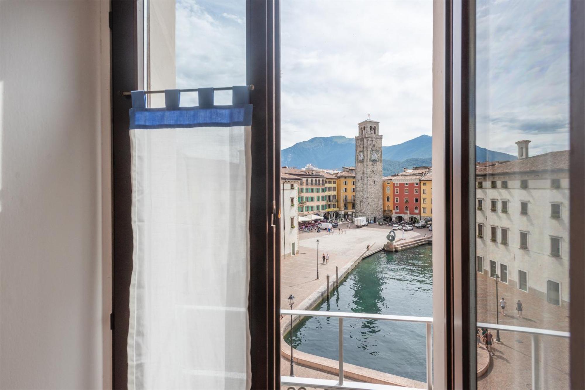 Casa La Torre, The View On The Lake Riva del Garda Exteriér fotografie