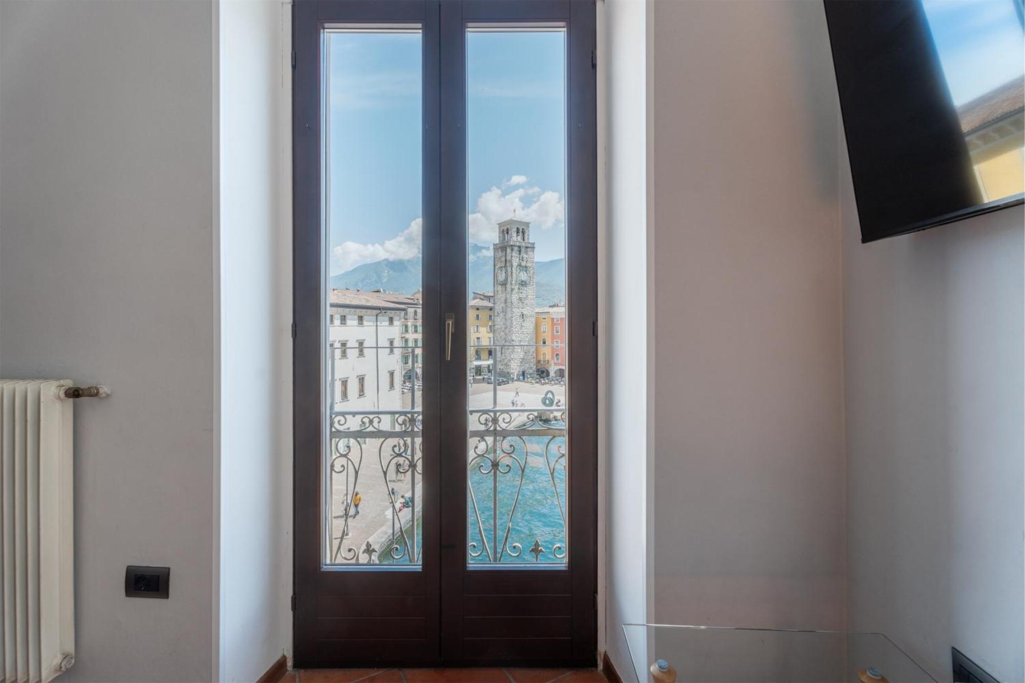 Casa La Torre, The View On The Lake Riva del Garda Exteriér fotografie