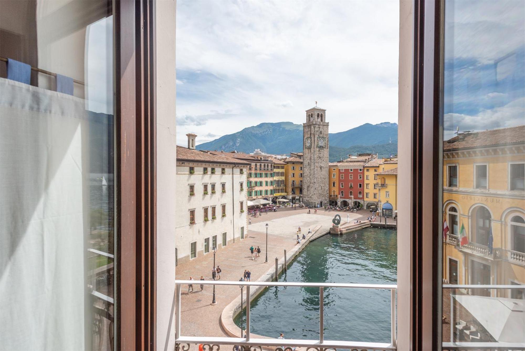 Casa La Torre, The View On The Lake Riva del Garda Exteriér fotografie